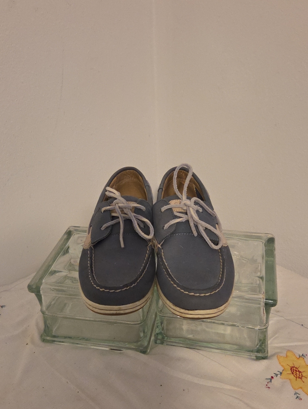 Sperry Leather Moccasins With Breathable, Netted Side Panels.